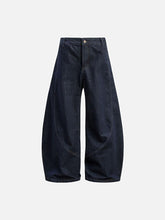 Washed Curved Jeans