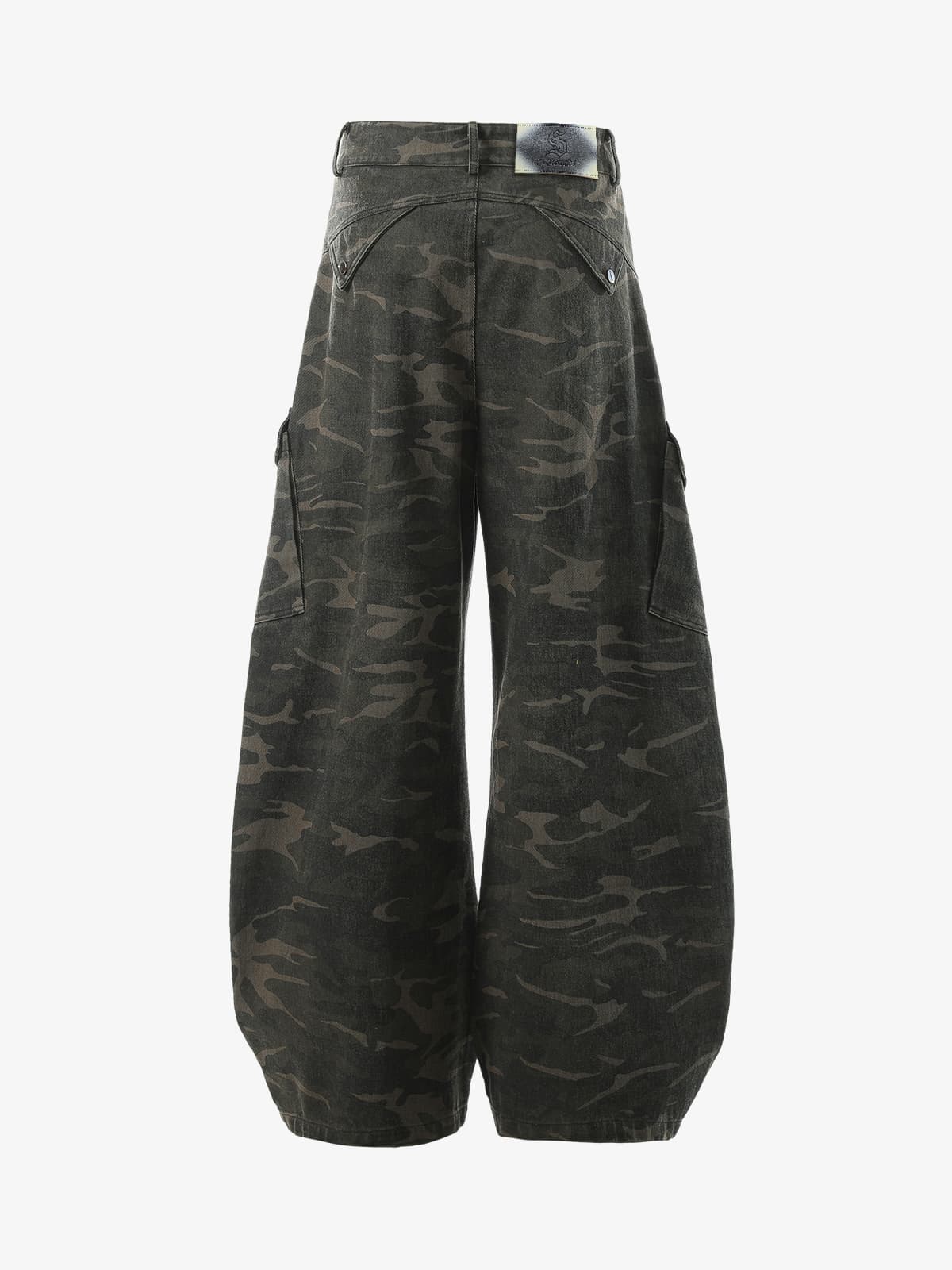 Vintage Camouflage Print Multi-Pocket Cargo Barrel Pants