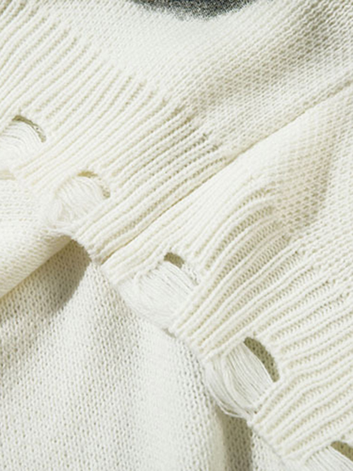 Chain Jacquard Spray-Painted Hole Round Neck Sweater