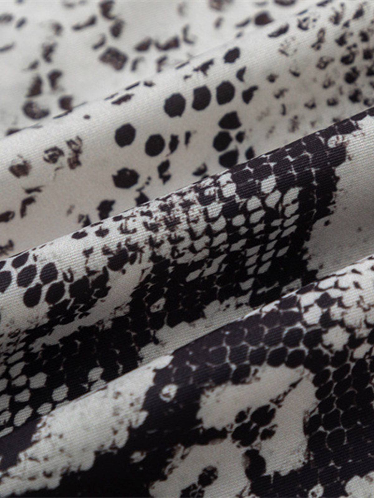 Street Snake Print Short-Sleeved Floral Shirt