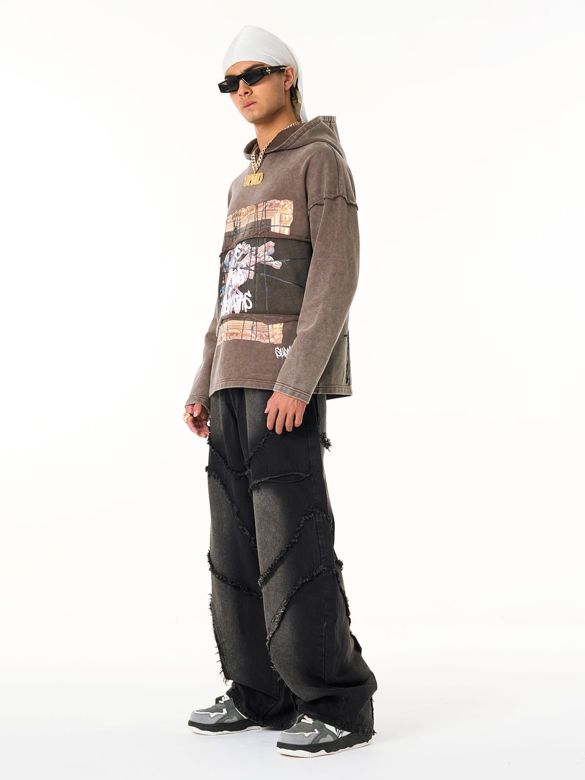 Washed Distressed Raw Edge Barrel Jeans
