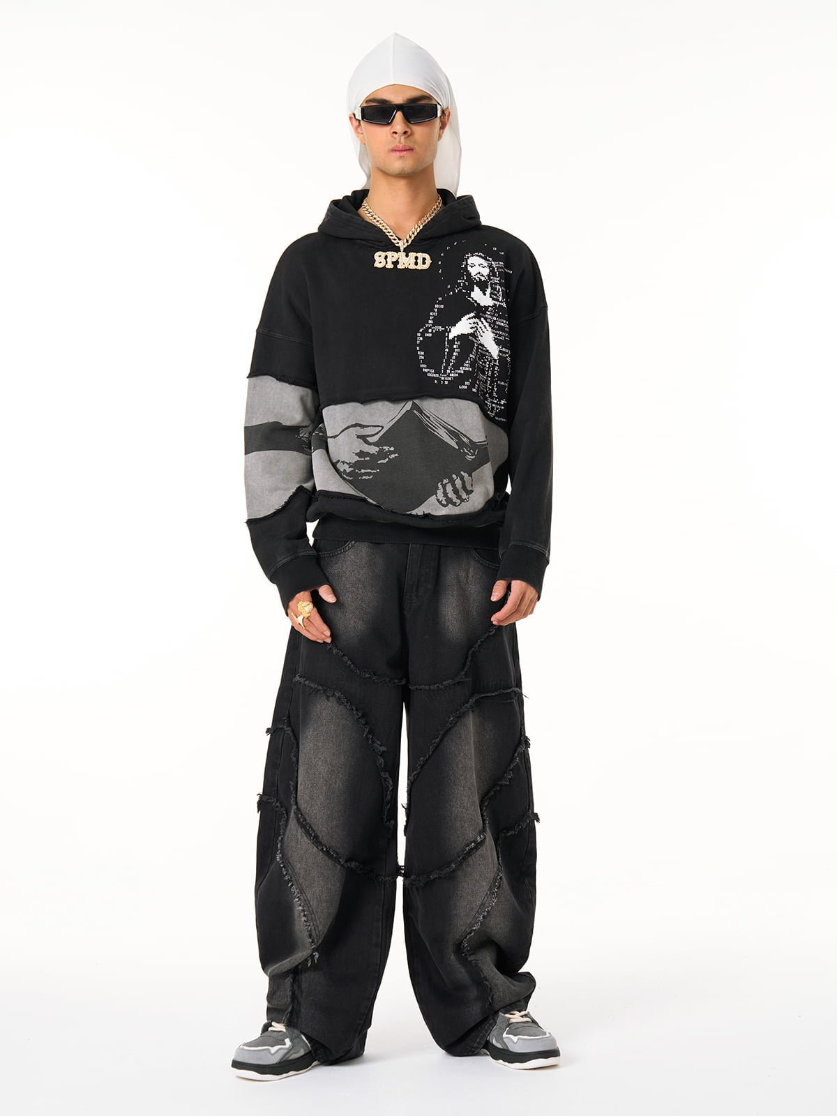 Washed Distressed Raw Edge Barrel Jeans