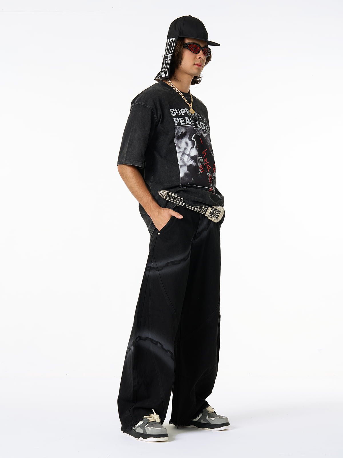 Gangsta Rapper Oversize Graphic T-shirt