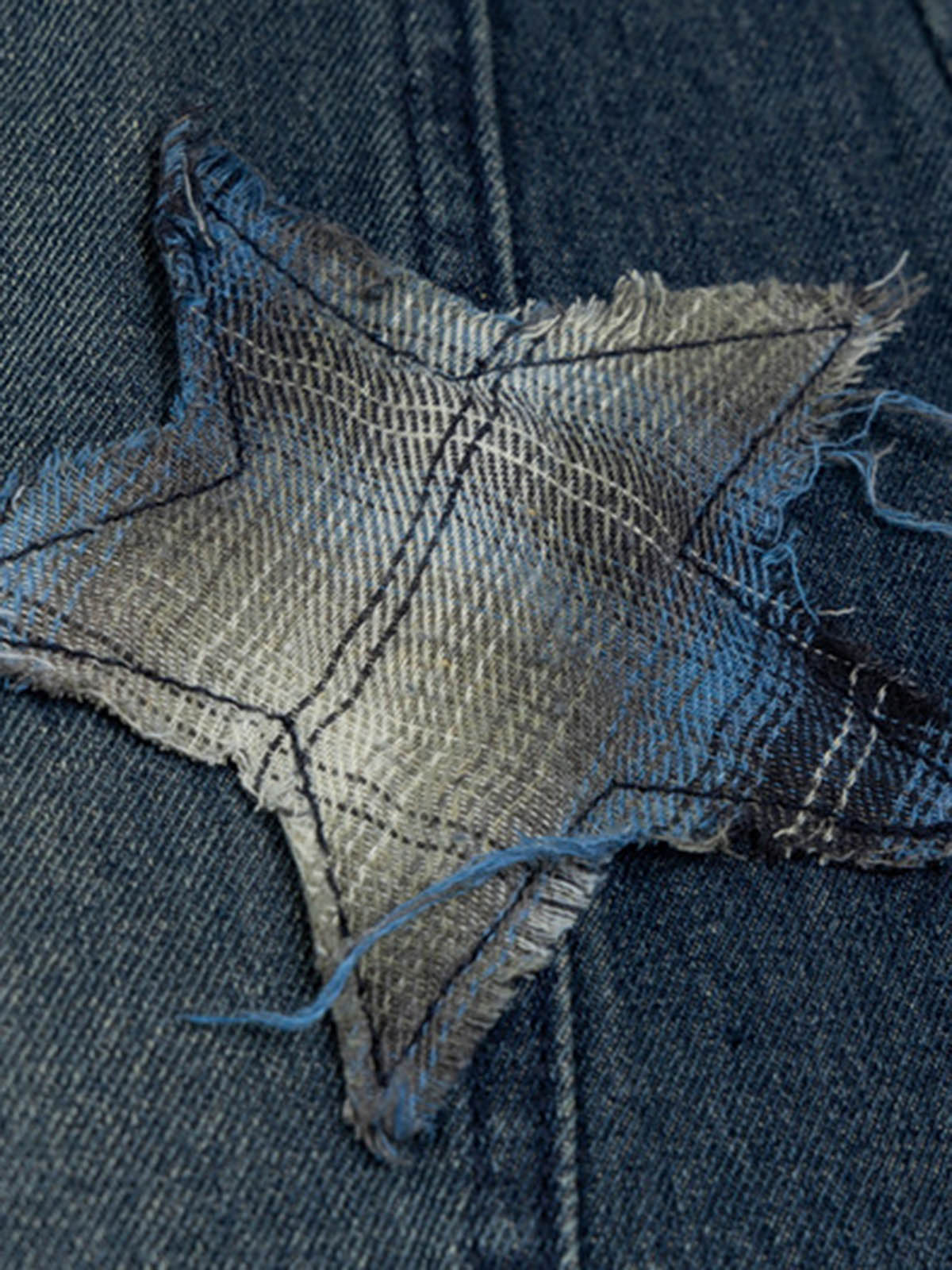 Vintage Design Lace-Up Star Embroidered Scimitar Jorts