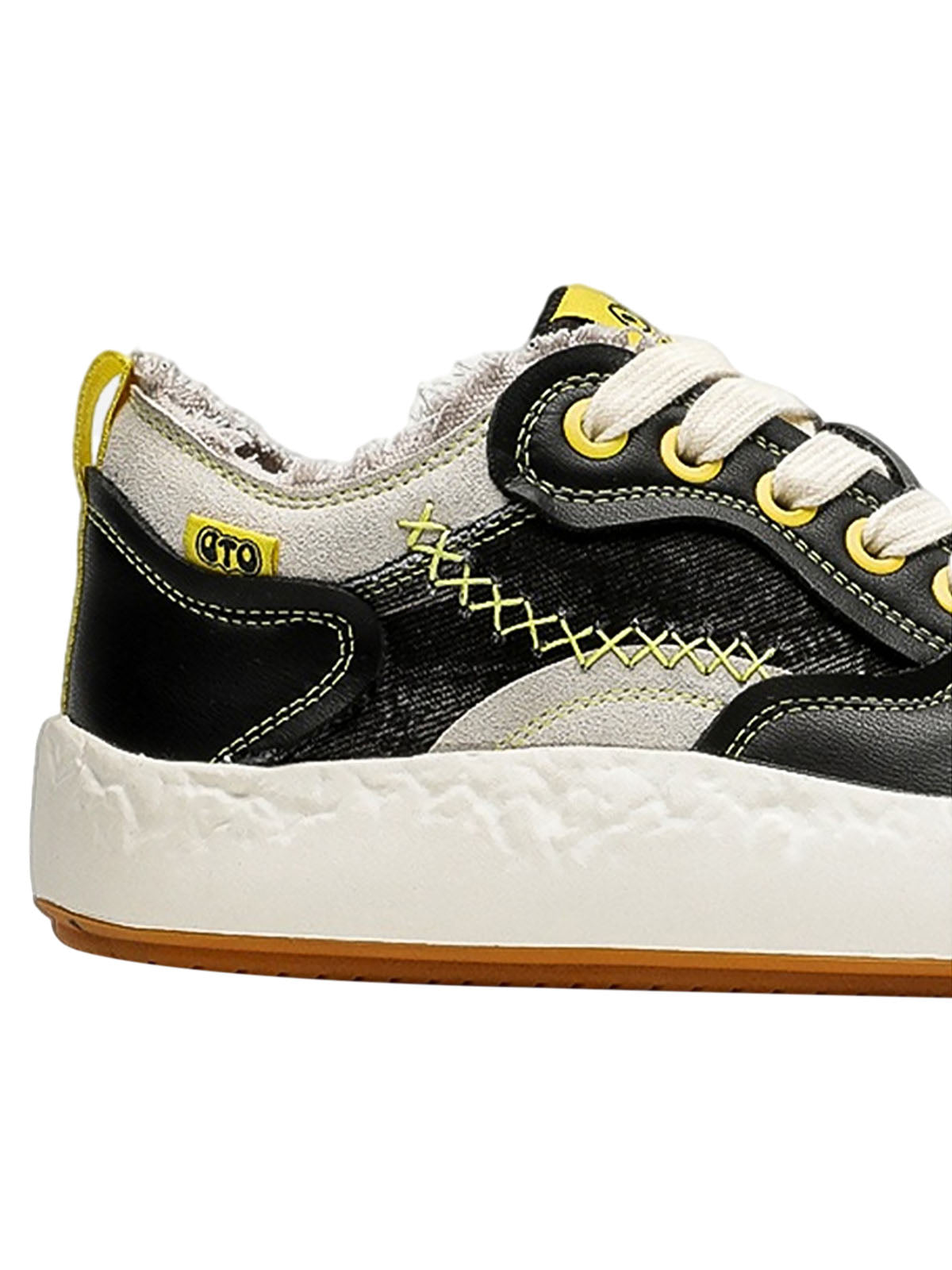 Fun Big Toe Leather Spliced Sneakers Streetwear