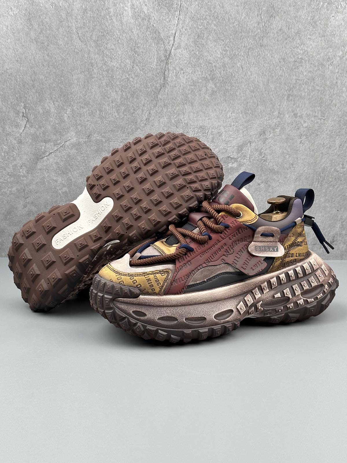 Stitching Letter Tire Sole Platform Sneakers Streetwear