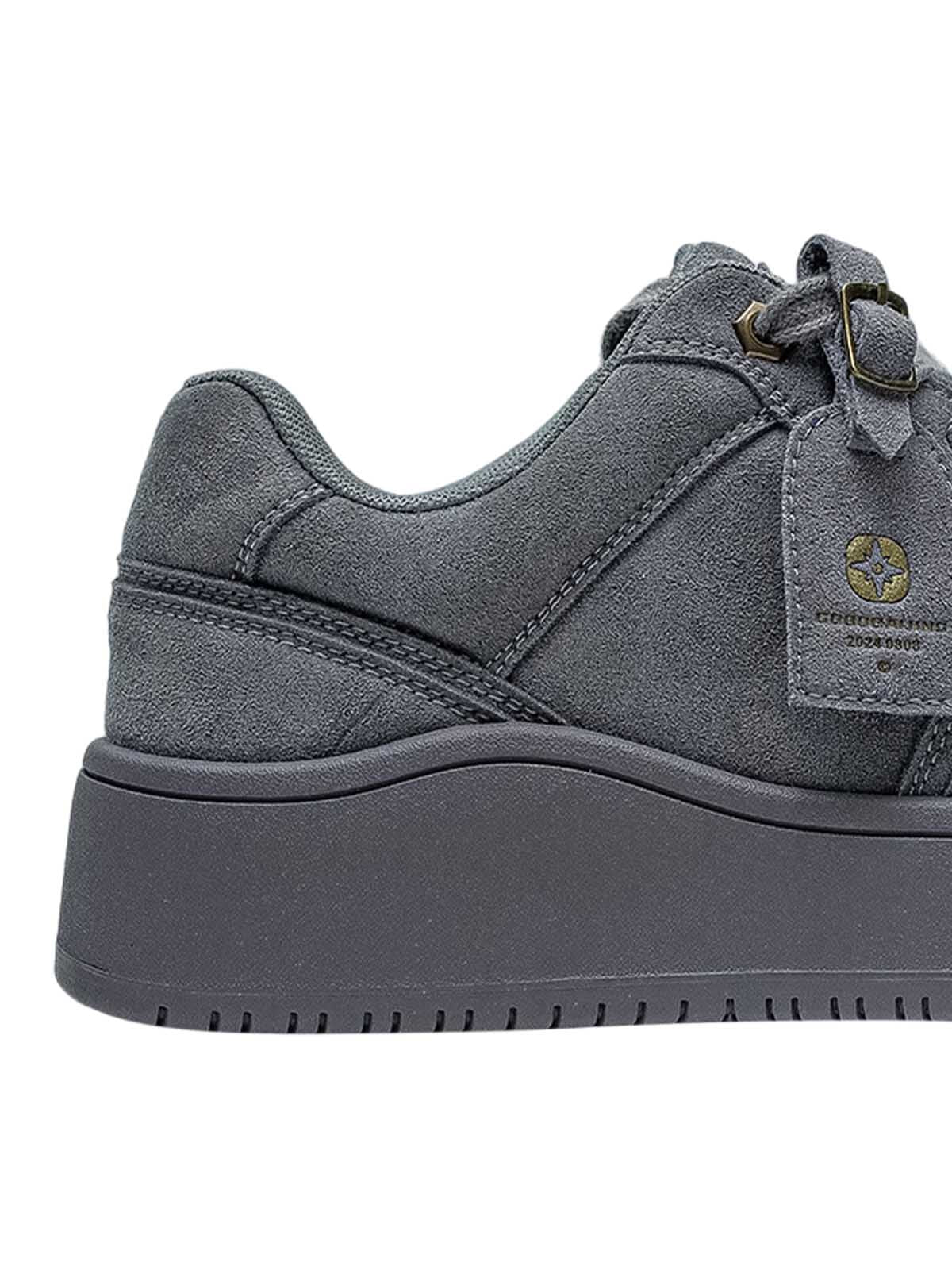Suede Low Top Skate Shoes Streetwear