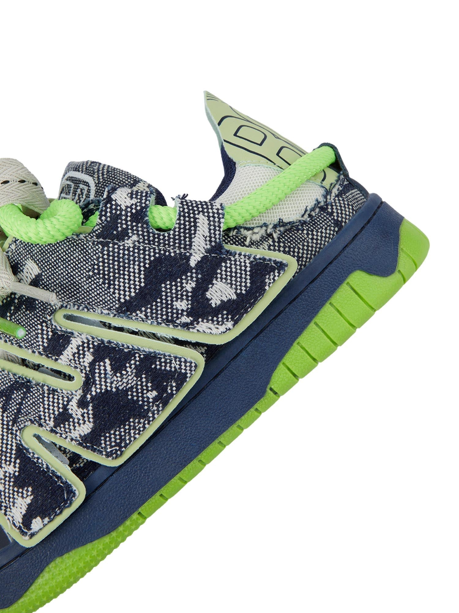 Versatile Lightweight Soft soled Board Shoes Streetwear