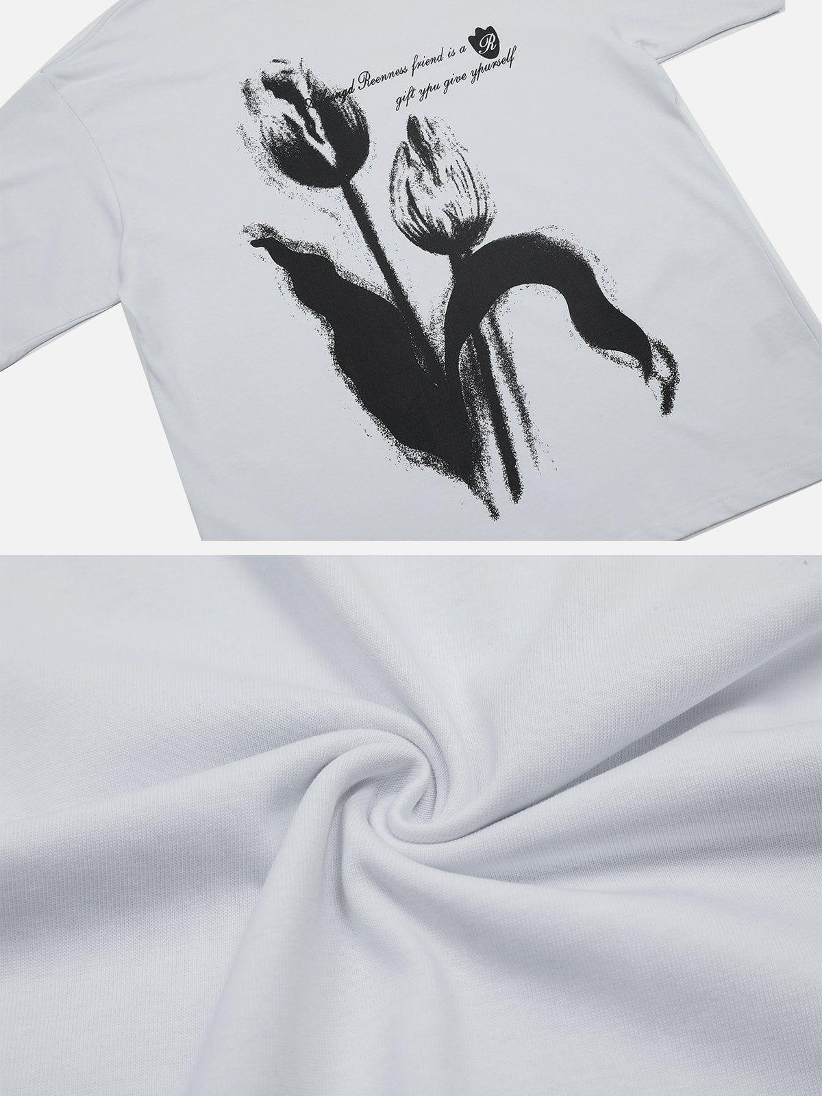 Blurring Tulip Print Tee