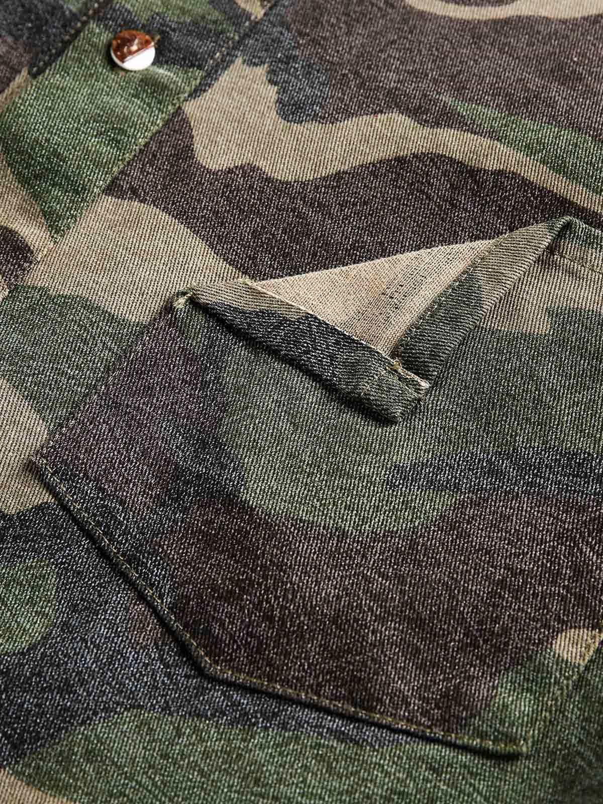 Camouflage Patchwork Print Letter Short Sleeve Shirt