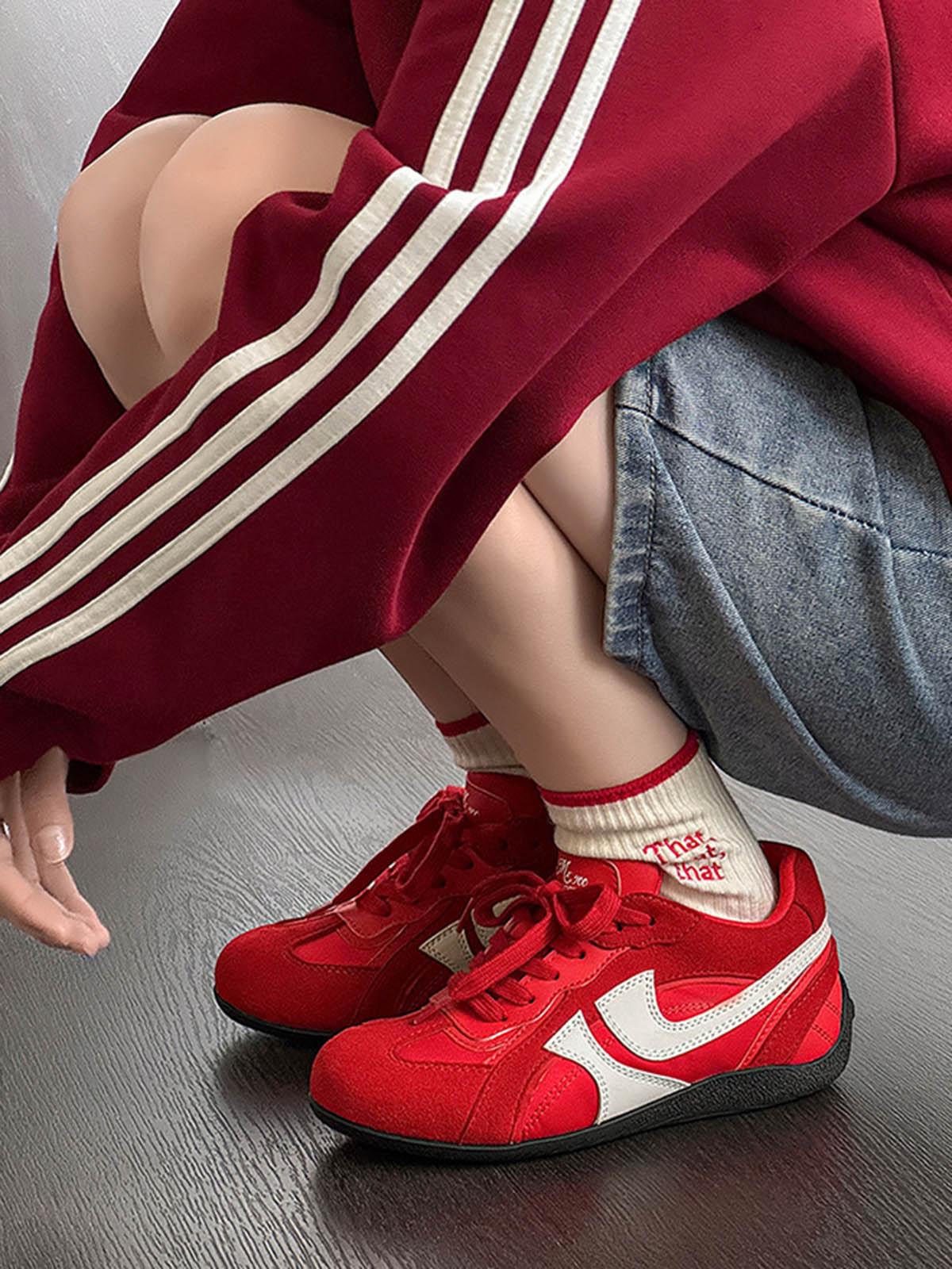 Classic Suede Low Top Sneakers