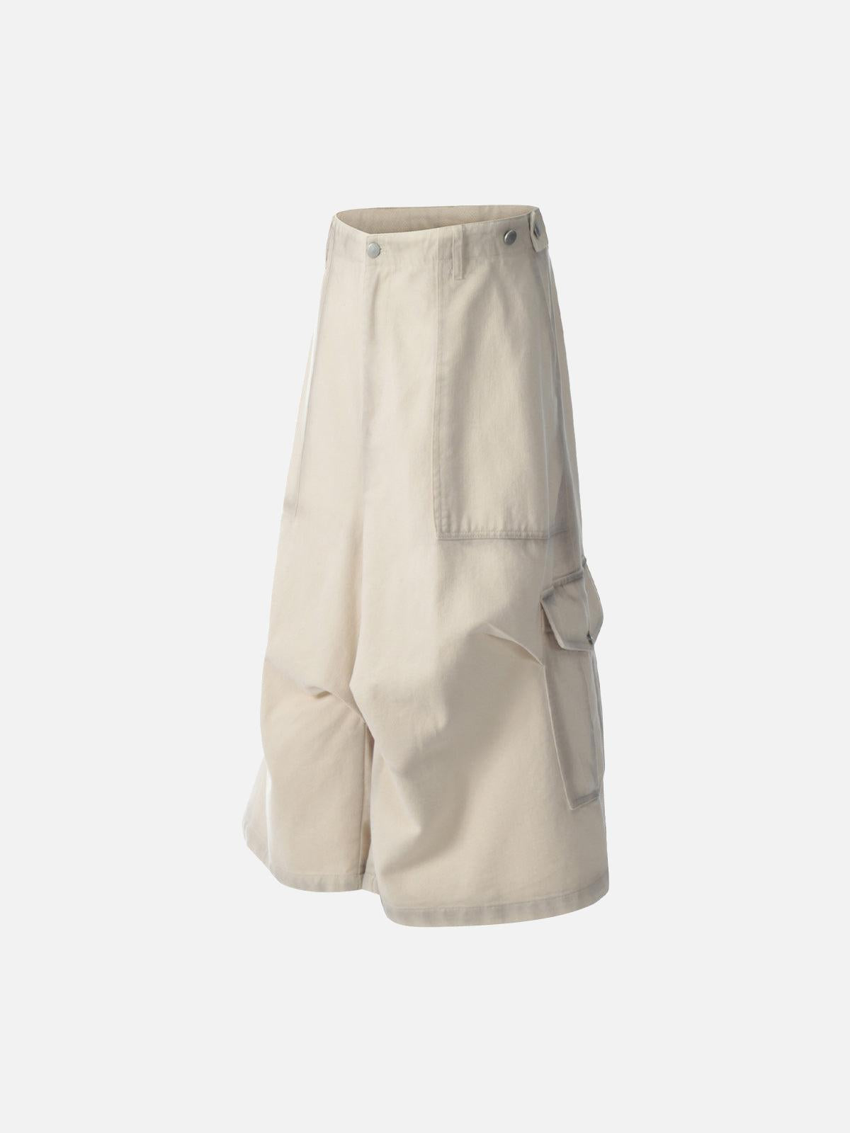Distressed Multi-Pocket Cargo Jorts