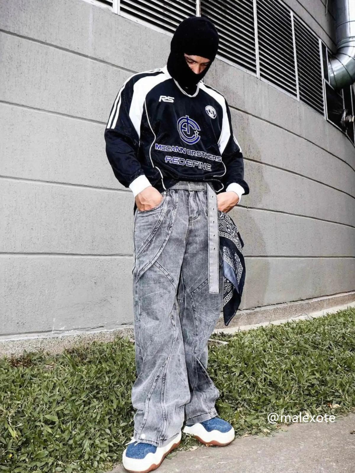 Distressed Punk Jeans With Metal Belt