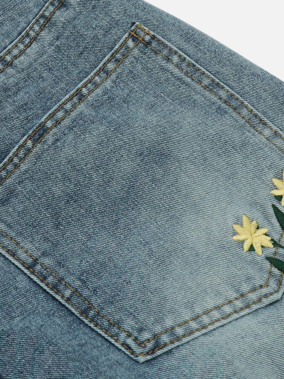 Embroidery Flower Washed Jeans