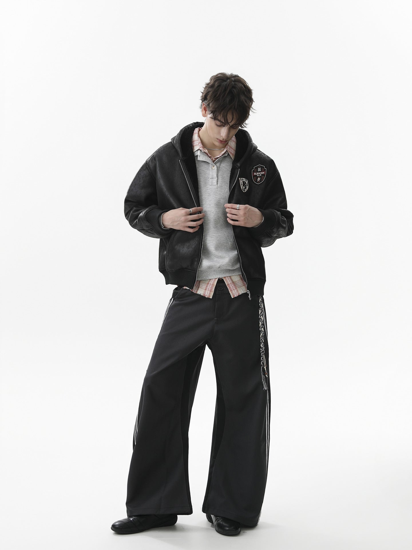 Vintage Leather Badge Fleece-lined Hooded Zip Bomber Jacket