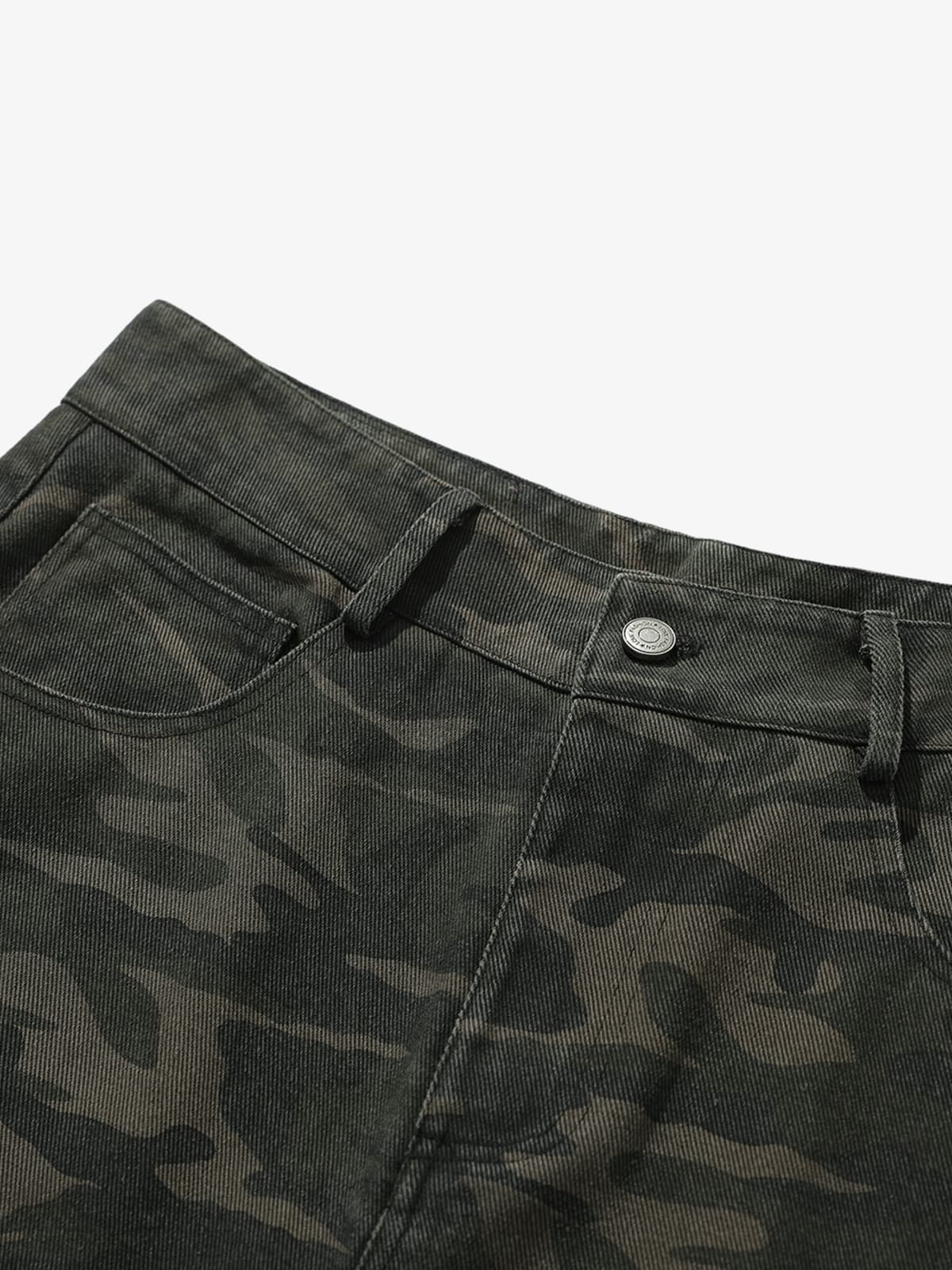 Vintage Camouflage Print Multi-Pocket Cargo Barrel Pants