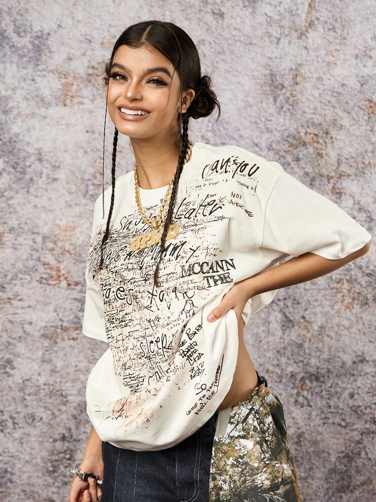 Graffiti Letter Print Oversized T-Shirt