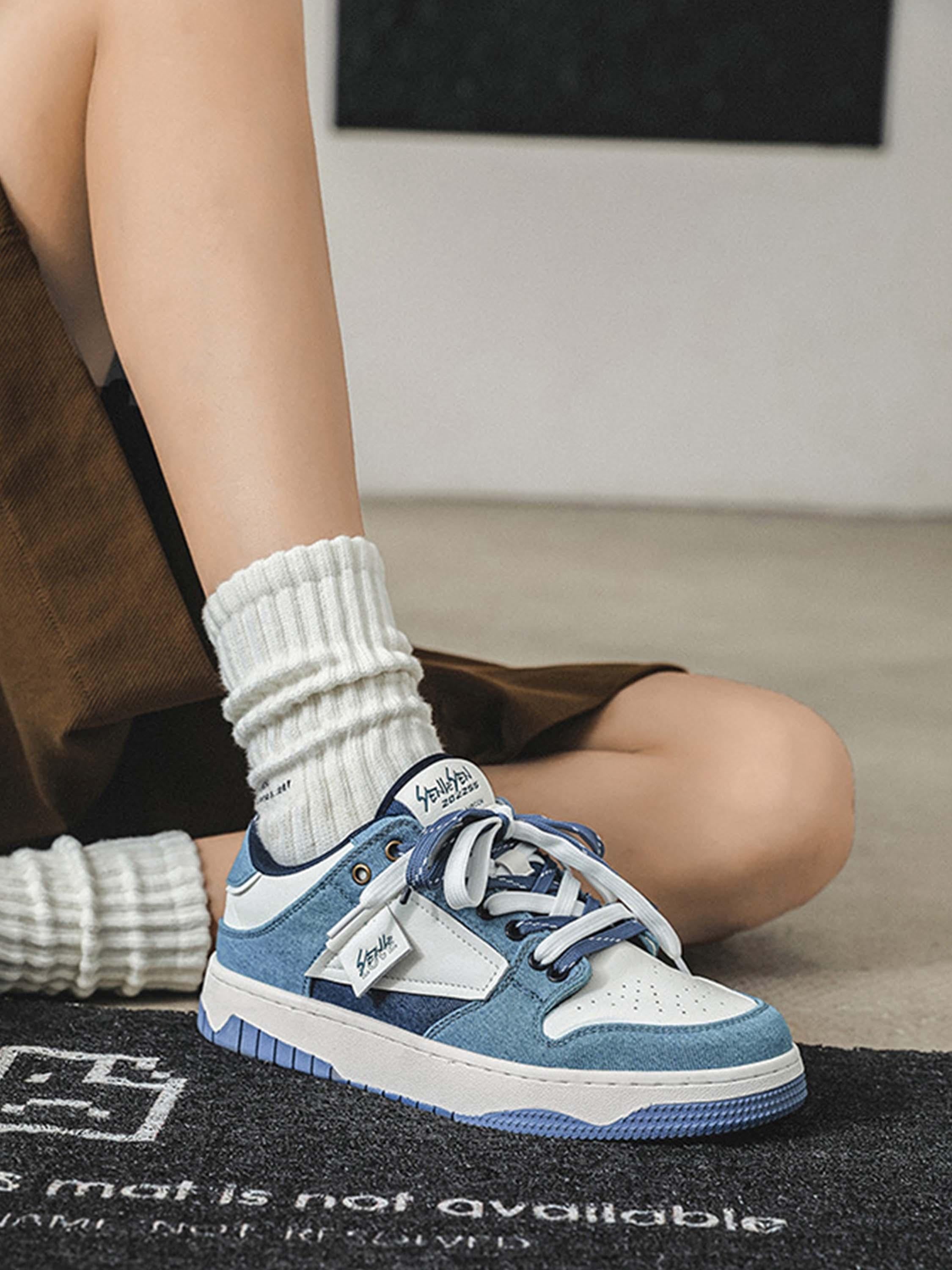High Street Hundreds With Casual Slip-On Shoes Couple Models