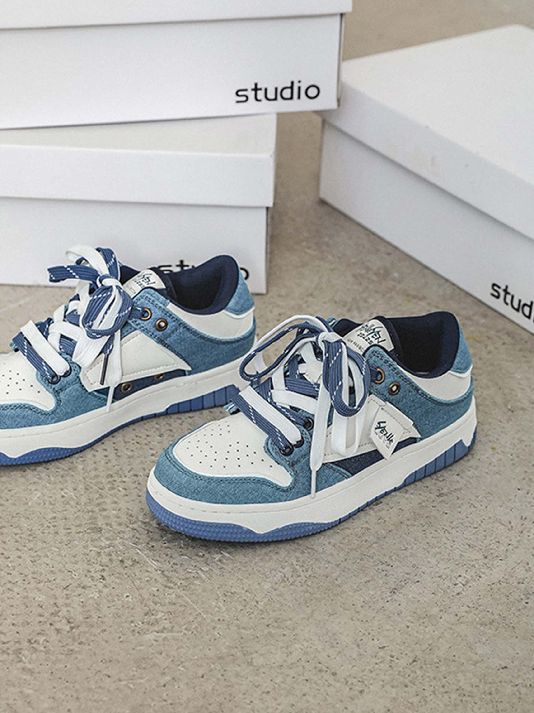 High Street Hundreds With Casual Slip-On Shoes Couple Models