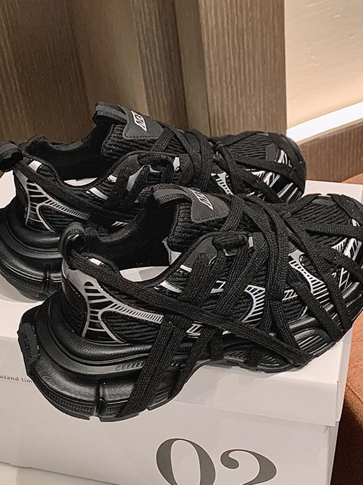 High Street Lace-Up Casual Sneakers