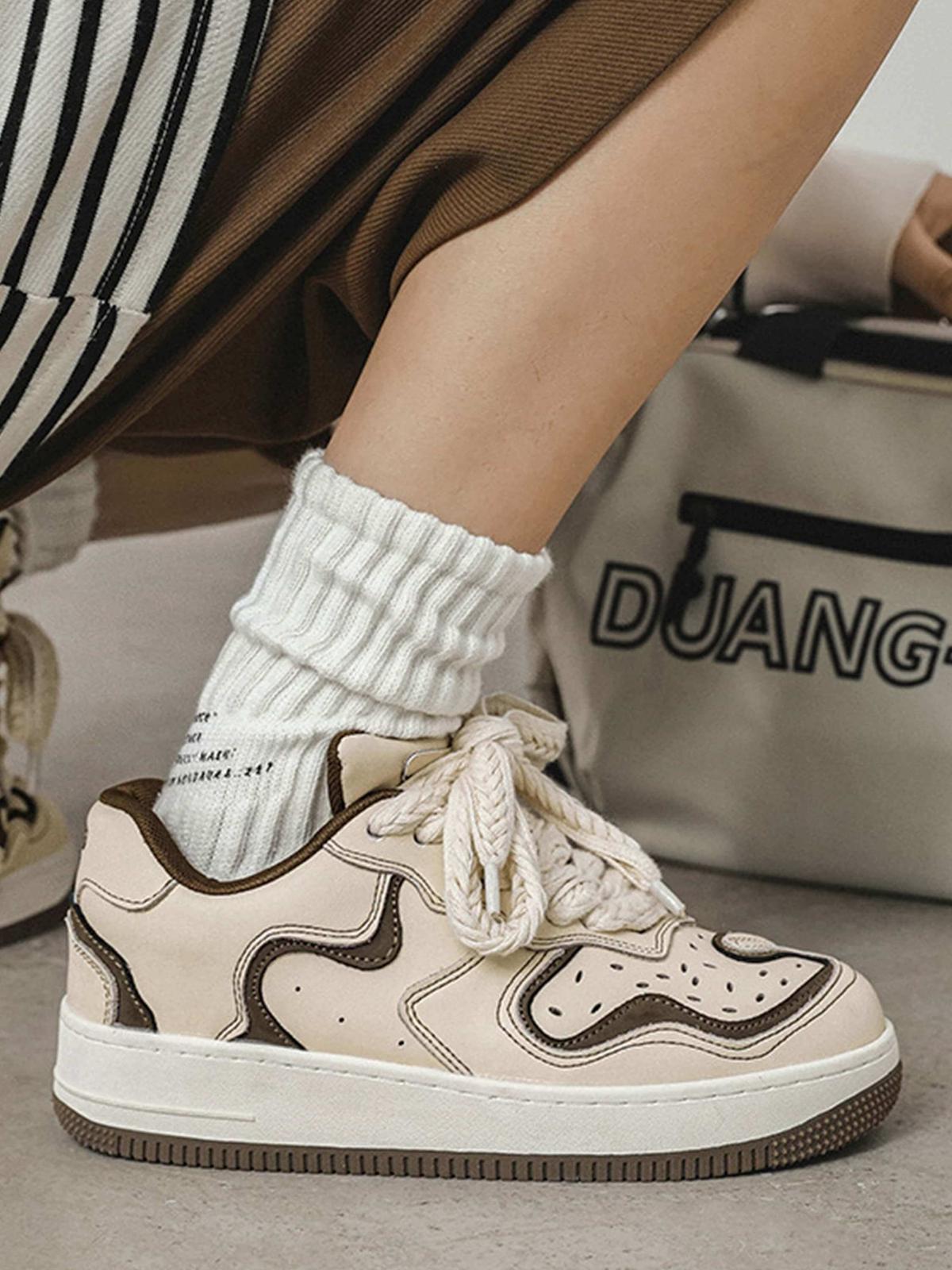 High Street Skateboard Couple Shoes
