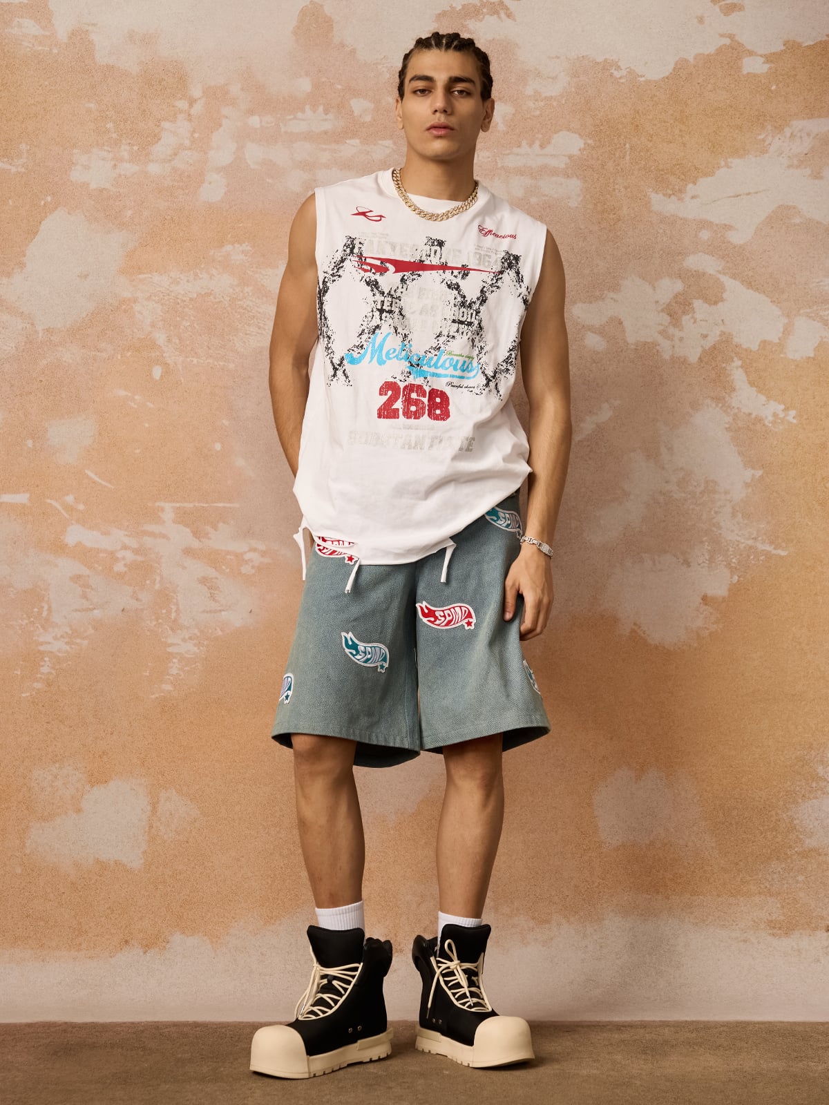 Retro Tattered Print Vest