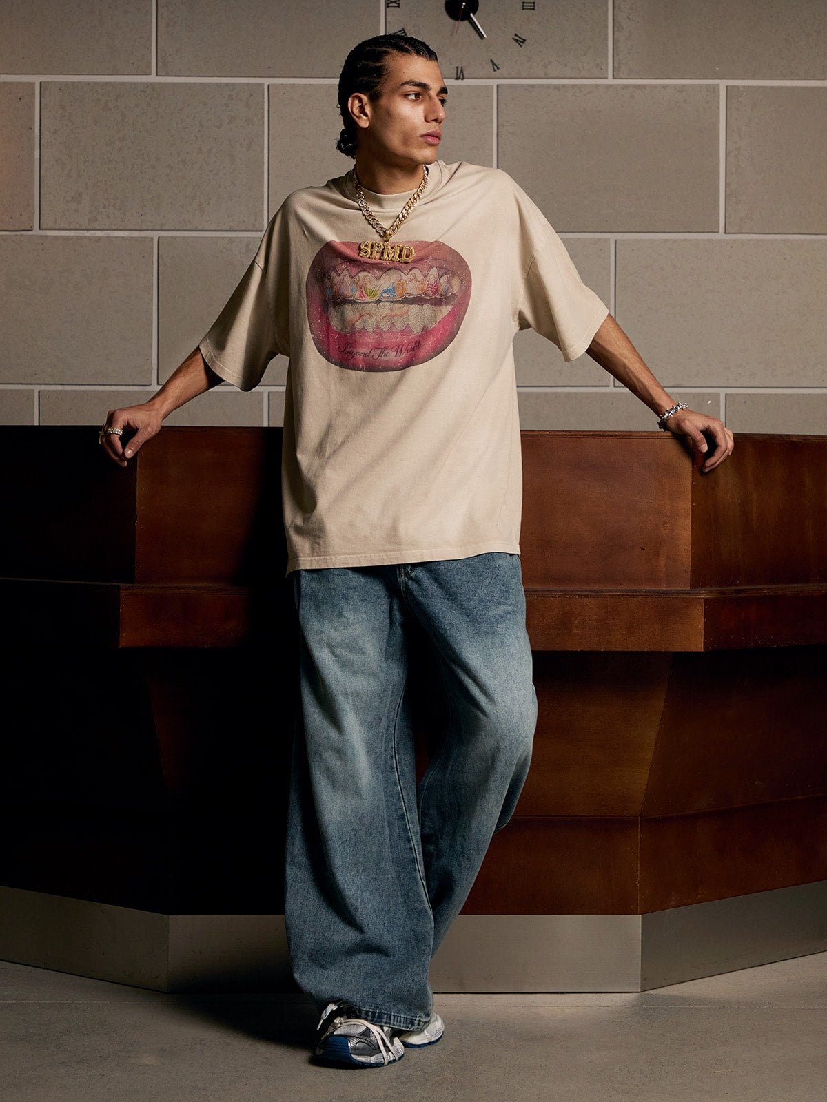 Full Diamond Tooth Pattern T-Shirt