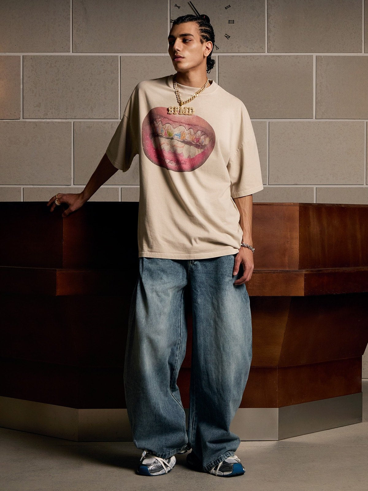 Full Diamond Tooth Pattern T-Shirt