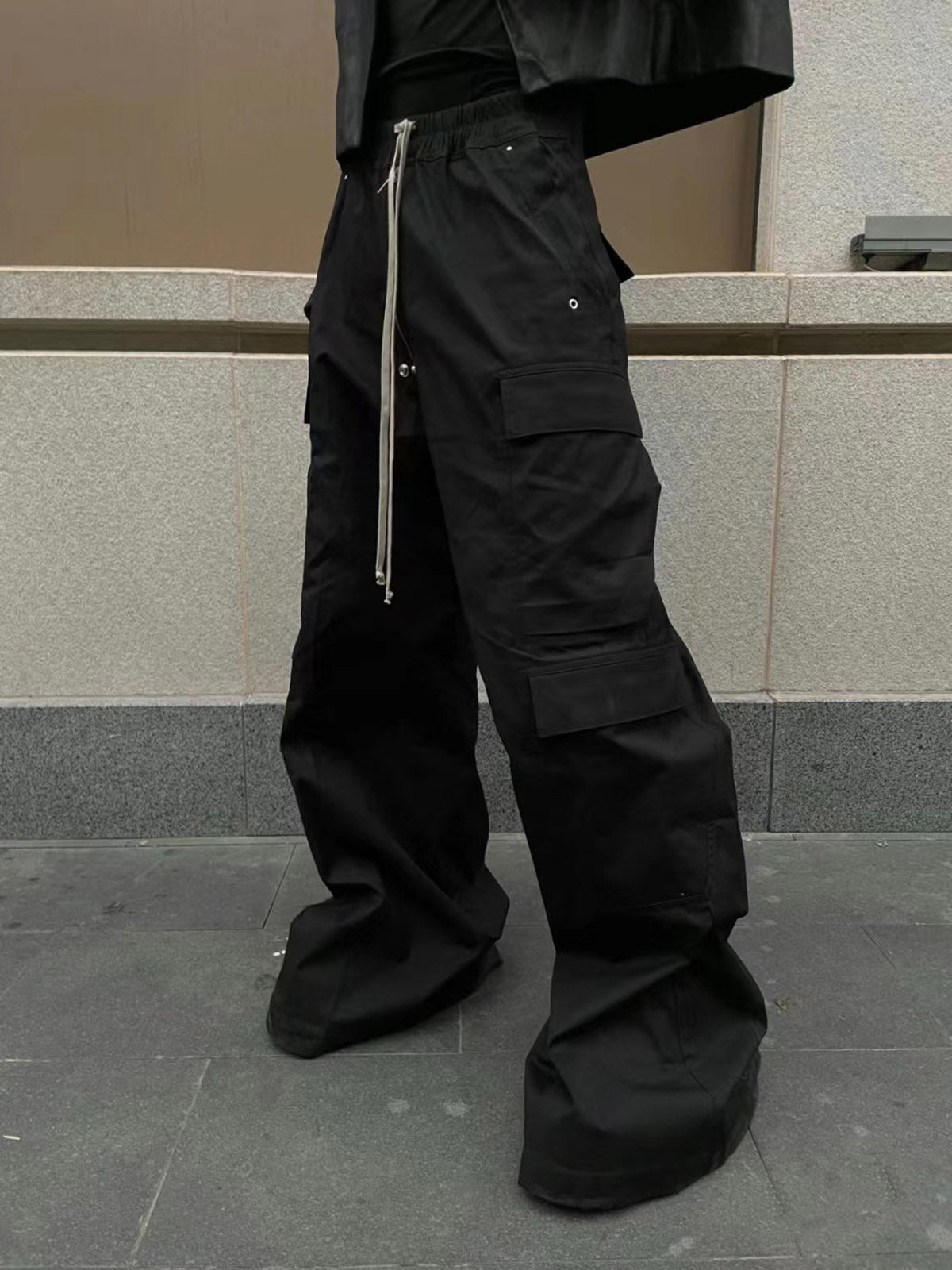 Woven Multi-Pocket Baggy Flared Pants