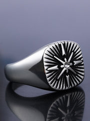 Vinatege Nordic Navigator Compass Cross Ring