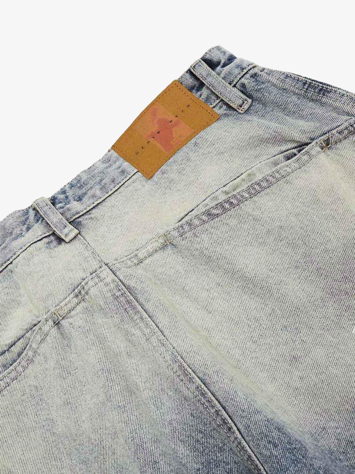 Distressed Baggy Barrel Jeans