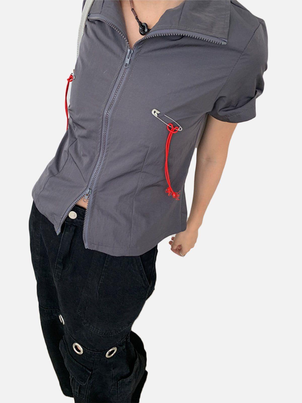 Lanyard Zipper Tee
