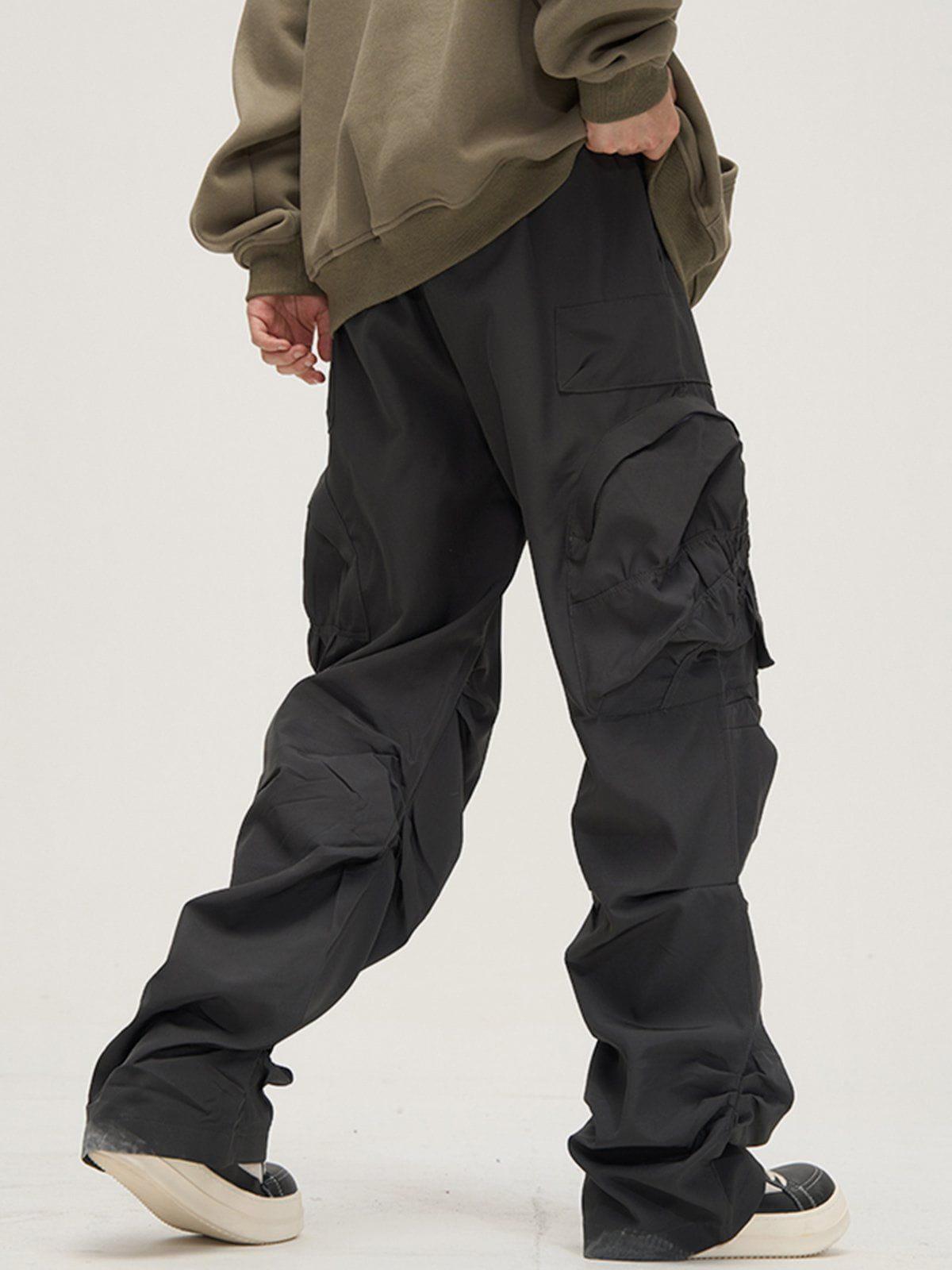 Large Pocket Wrinkle Cargo Pants