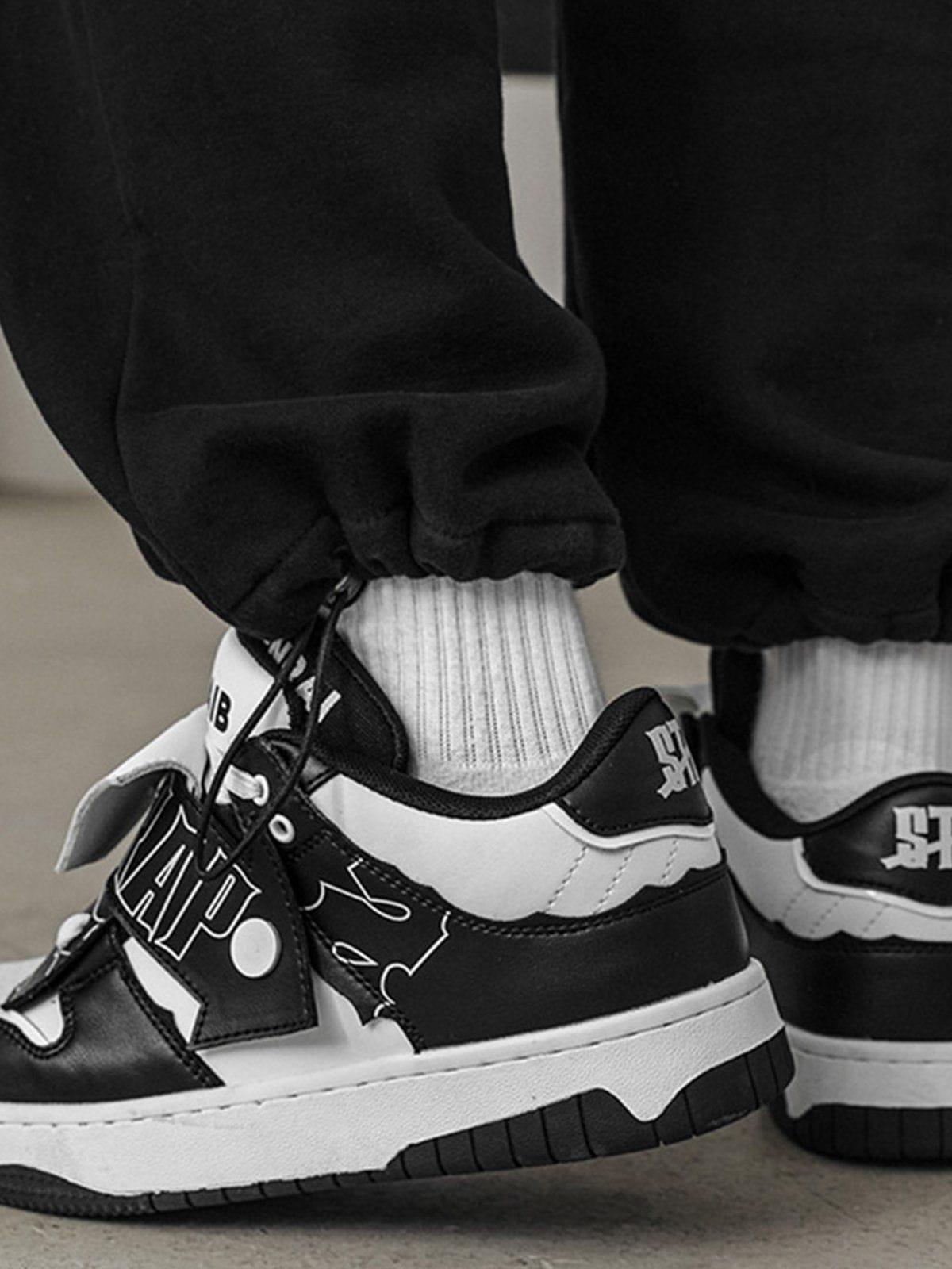 Mid-Top Color Blocking Skate Shoes