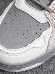 Niche Breathable Board Shoes
