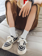 Versatile And Breathable Canvas Shoes