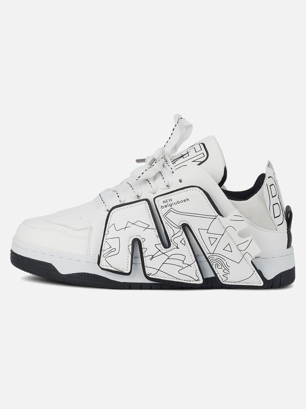 Versatile Lightweight Soft-Soled Board Shoes