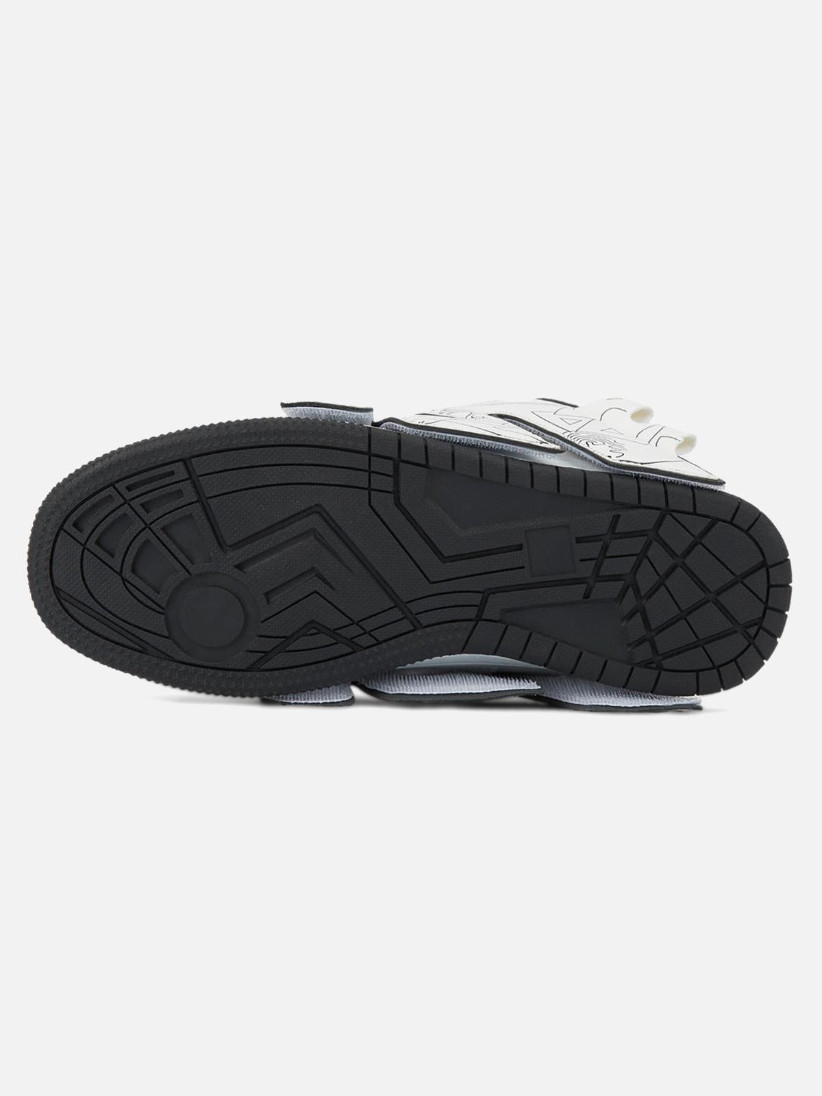 Versatile Lightweight Soft-Soled Board Shoes